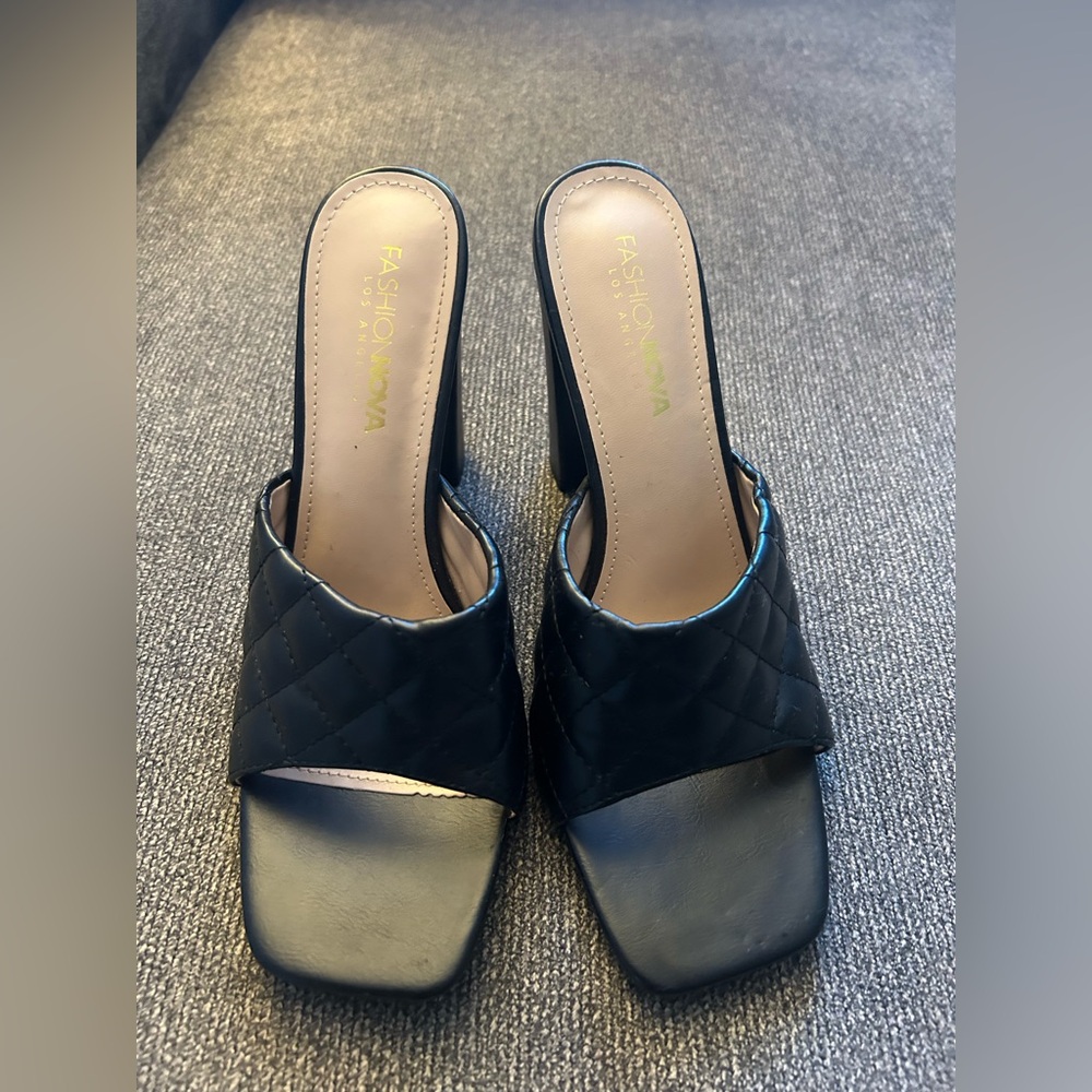 Fashion Nova Black Quilted Mules